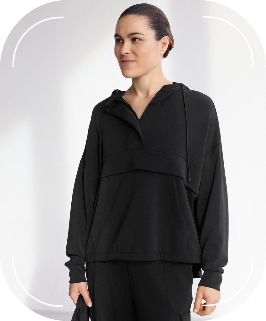 Толстовка на молнии из мягкого модала