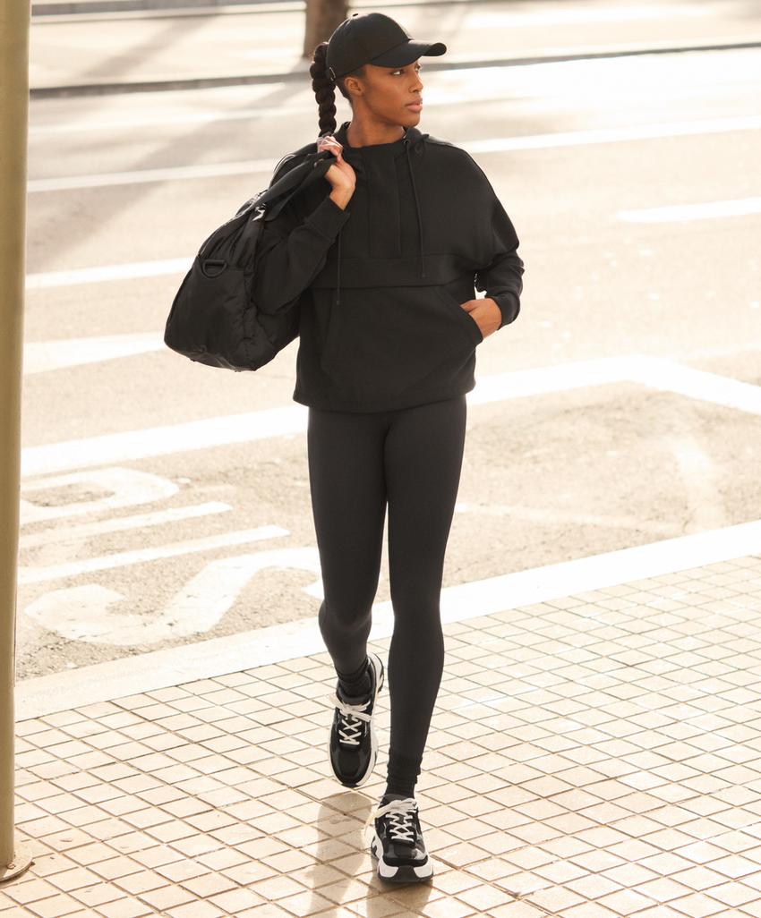 Стеганая высокотехнологичная спортивная сумка