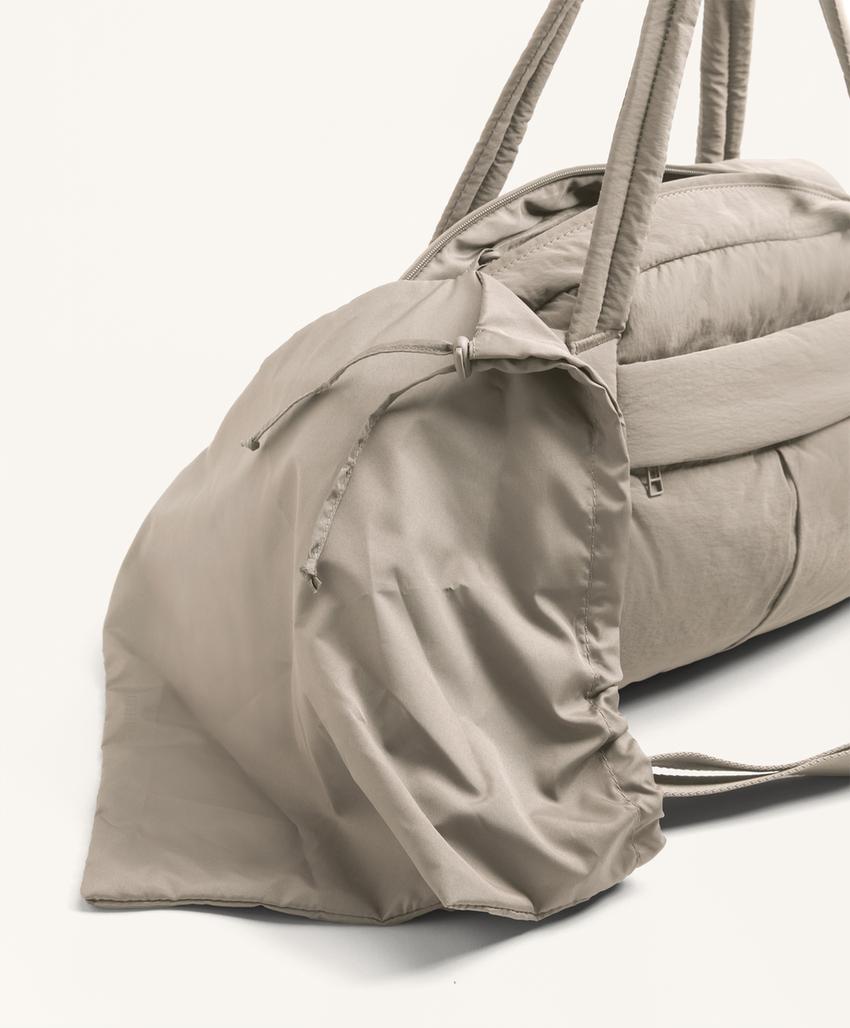 Вакушка для спортивного оборудования с подкладкой