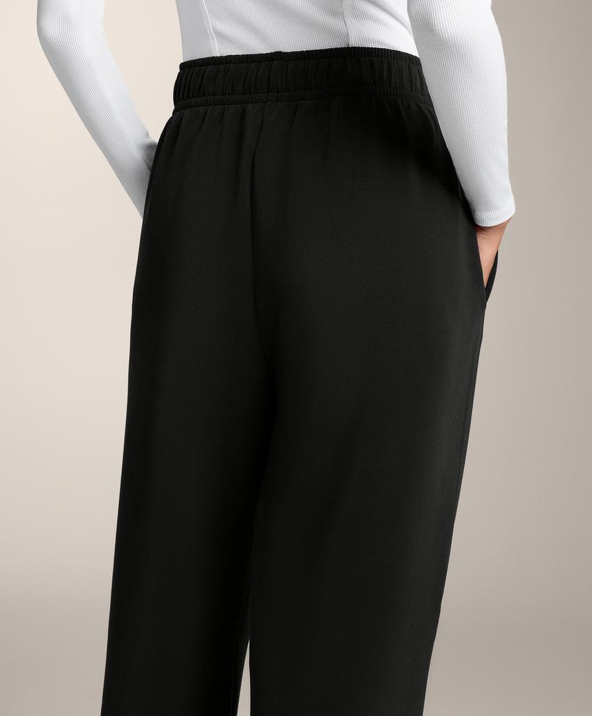 Брюки-джоггеры с начесом из ткани с модалом