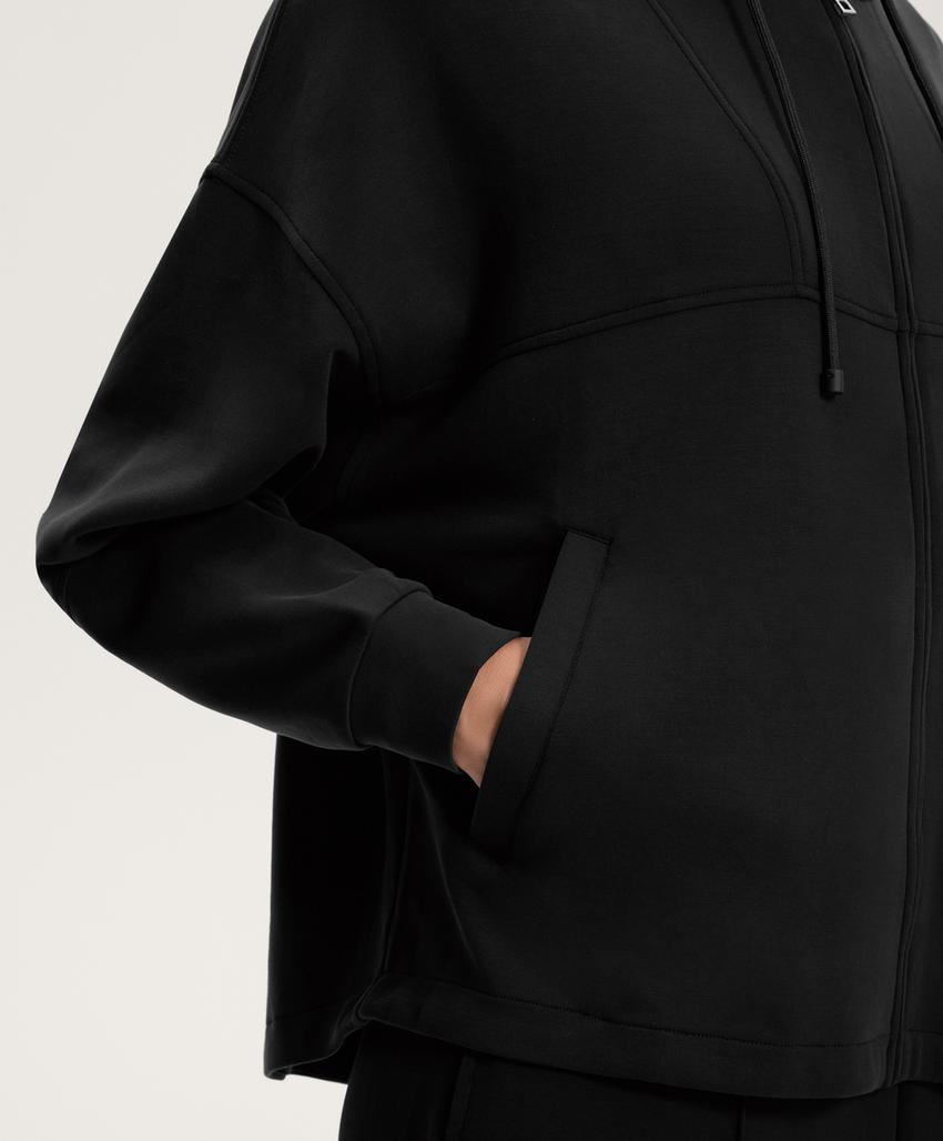 Куртка с капюшоном из мягкого модала