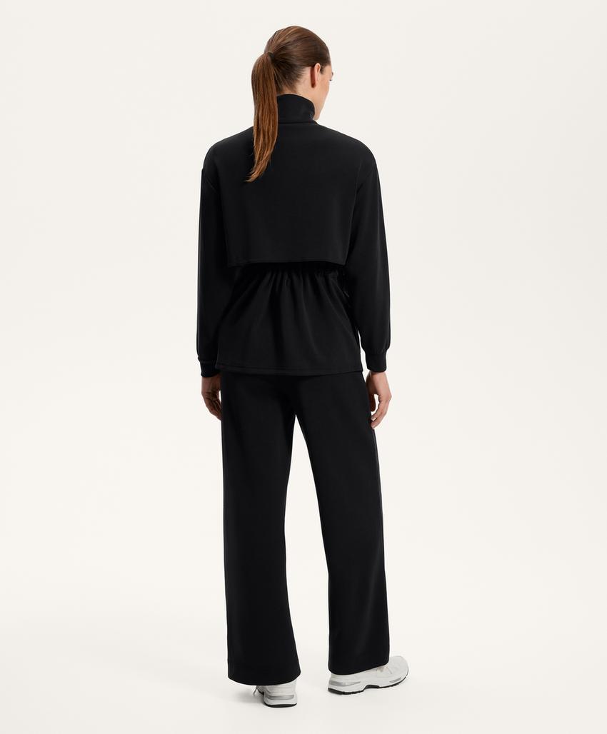 Длинная куртка с карманами из мягкой ткани с модалом