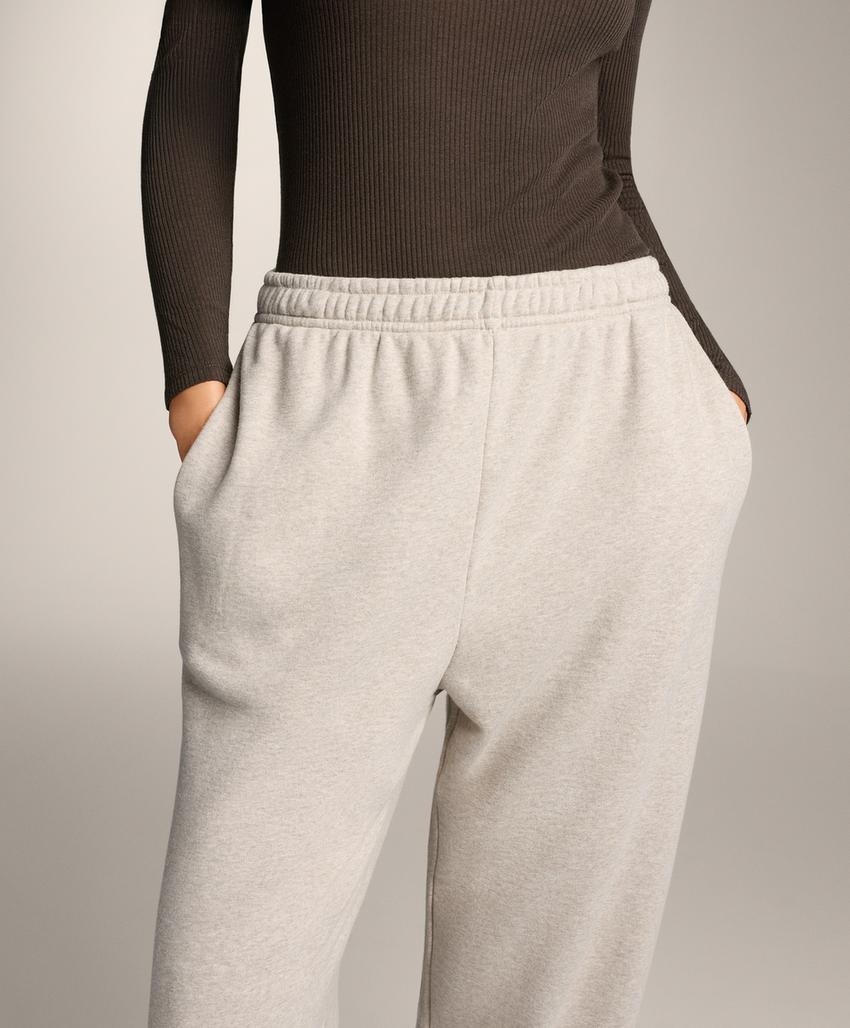 Джоггеры из хлопка свободного кроя