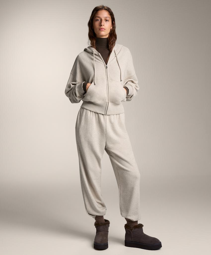 Джоггеры из хлопка свободного кроя