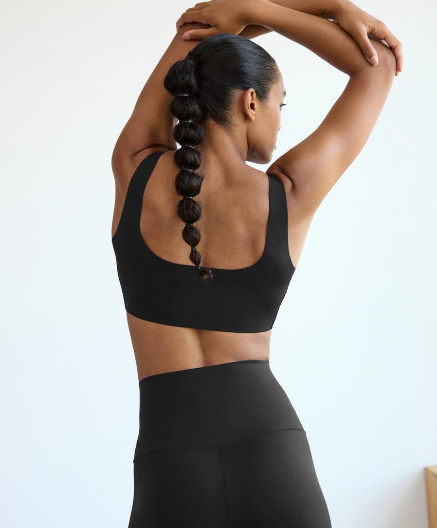 Спортивный бюстгальтер Perfect Adapt со средней степенью поддержки