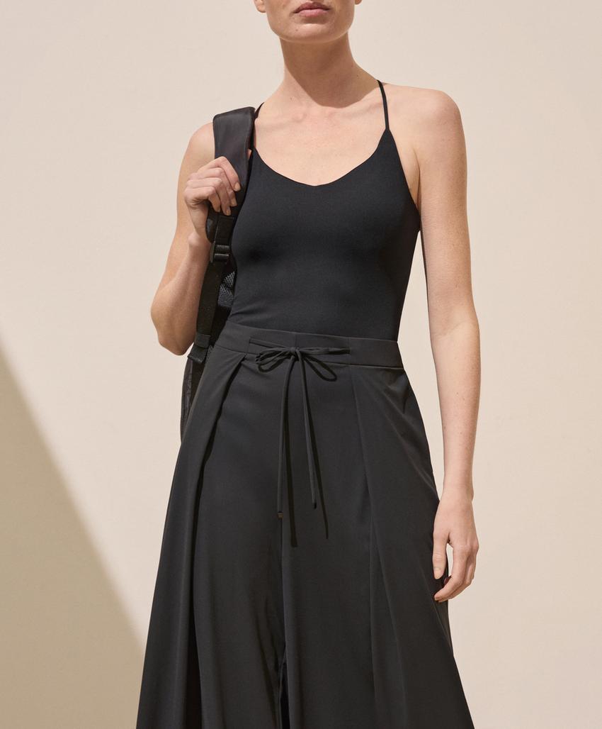 Топ comfortlux с регулируемыми бретелями