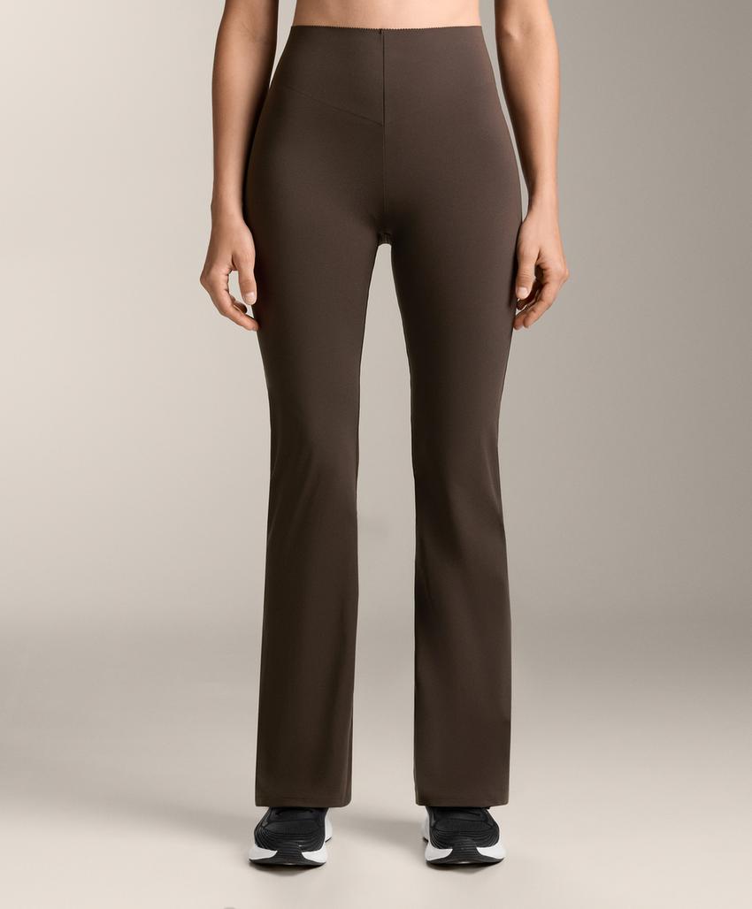 Брюки клеш Compressive с завышенной талией и эффектом пуш-ап