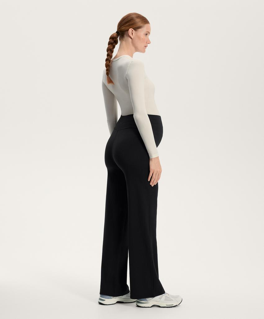 Прямые теплые брюки для беременных