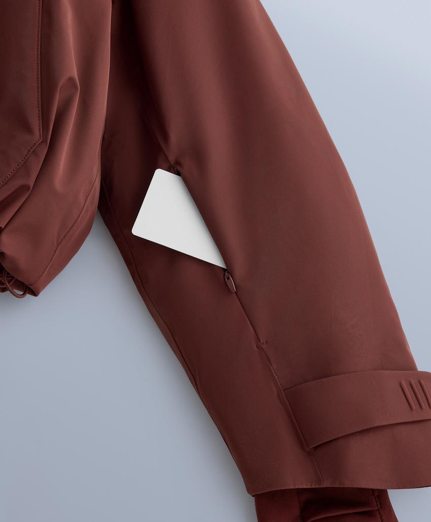 Водонепроницаемая куртка с карманами Primaloft® Feel the Performance TM SKI