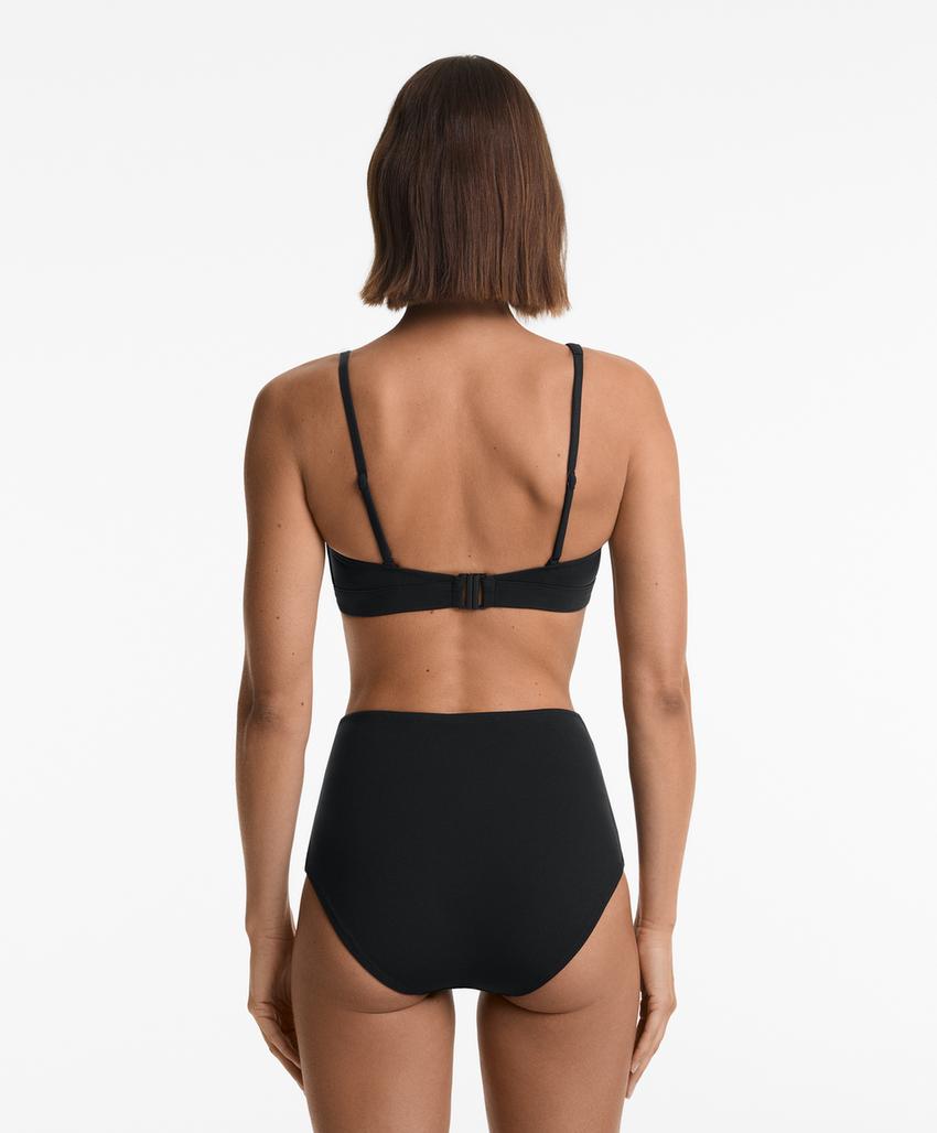 Высокие плавки бикини с моделирующим эффектом