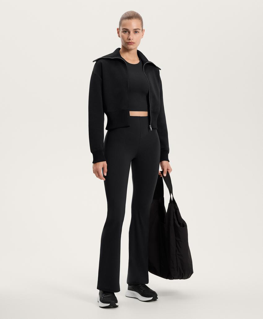 Брюки клеш Compressive с завышенной талией и эффектом пуш-ап