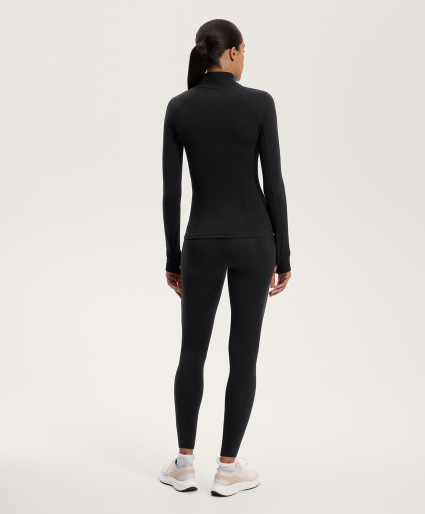 Легкая и теплая высокотехнологичная куртка