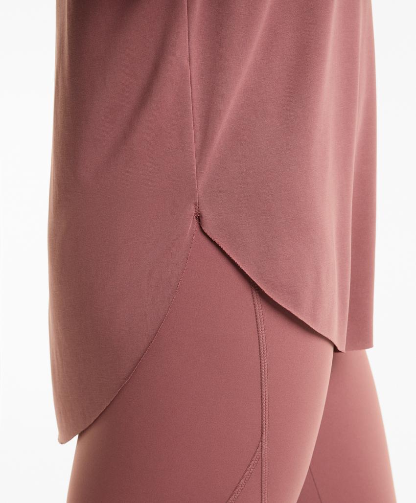 Футболка из смесового модала с короткими рукавами