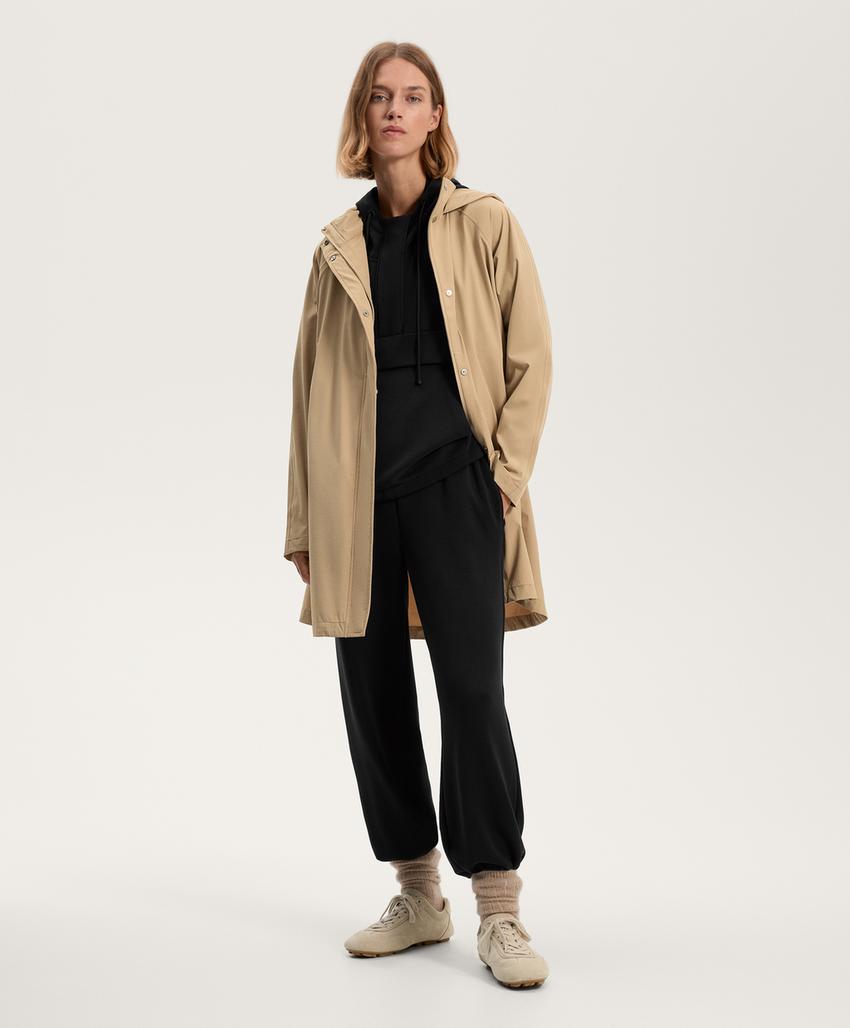 Брюки-джоггеры из мягкого модала