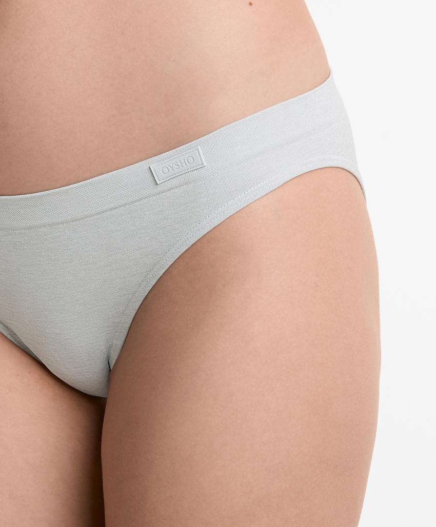 5 классических бесшовных трусов с мягкой текстурой