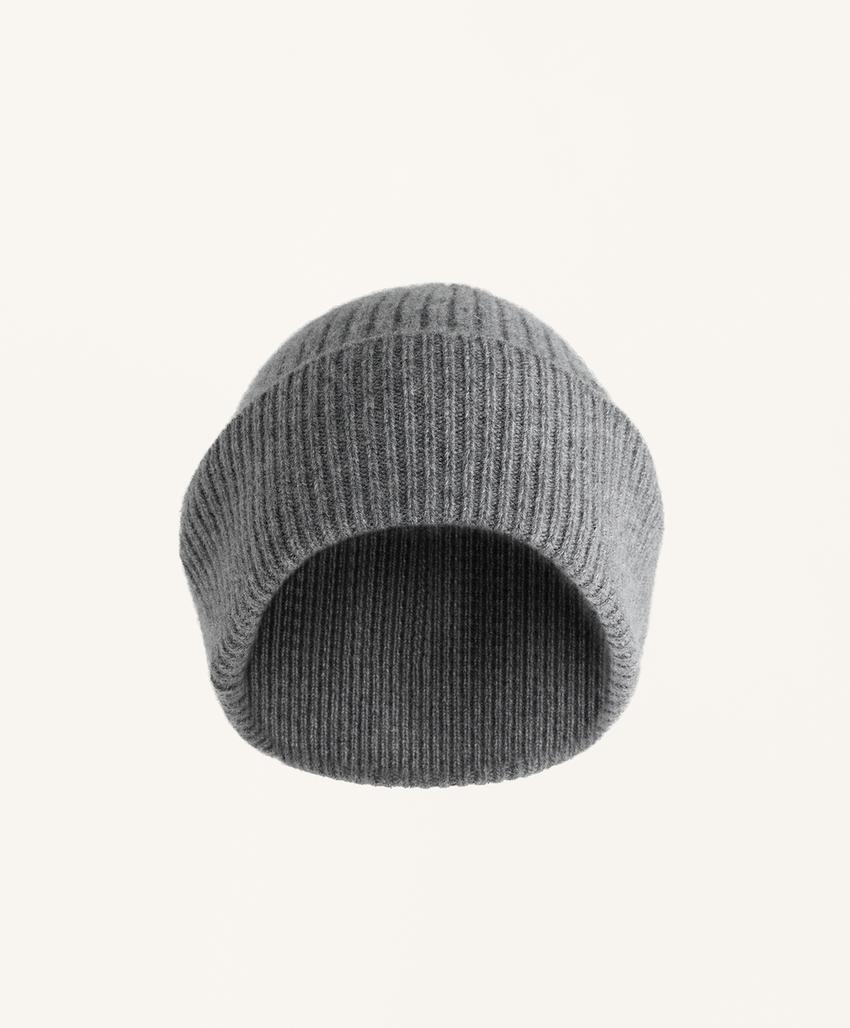 Вязаная шапка из 100% кашемира