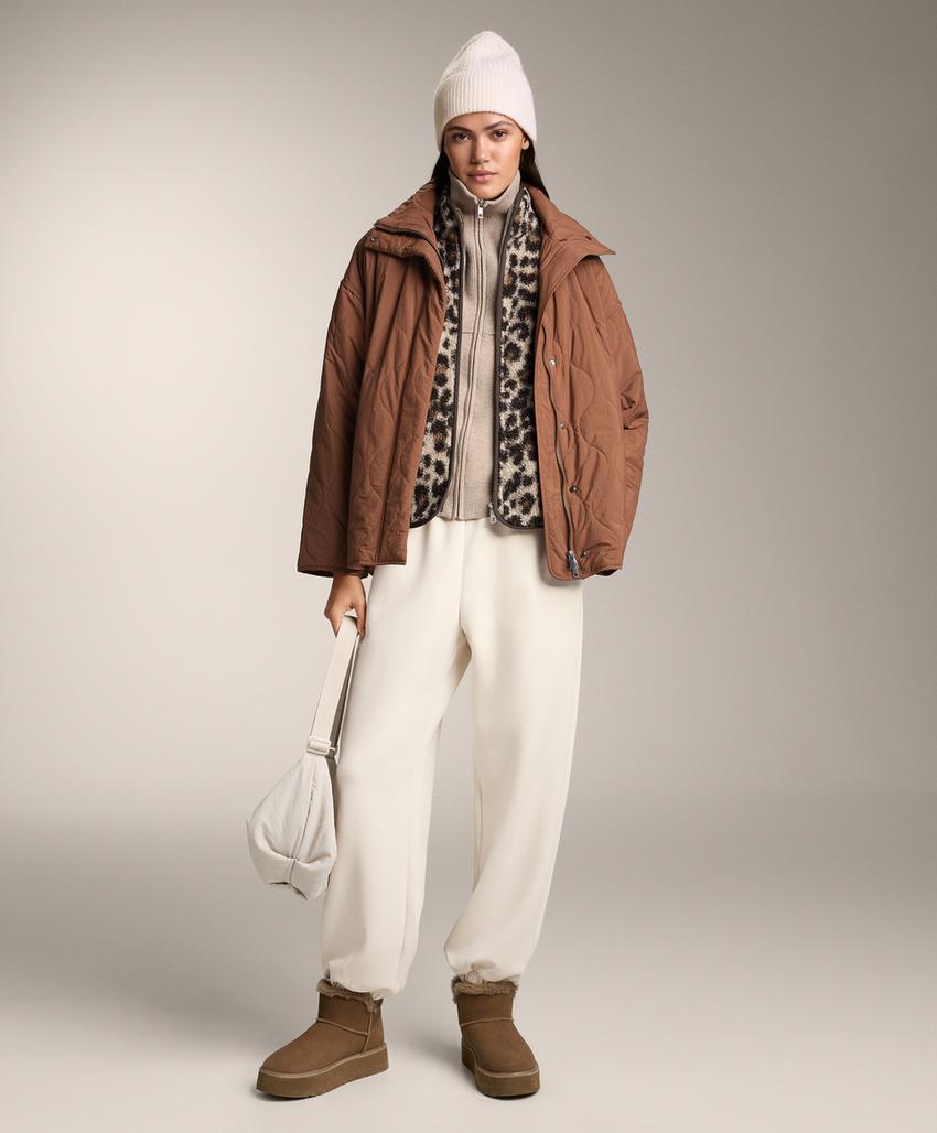 Жилет из искусственной овчины с леопардовым принтом