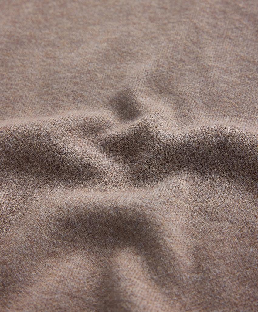 Длинный вязаный джемпер с капюшоном