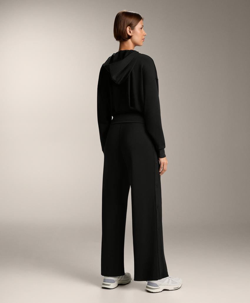 Прямые брюки в рубчик на пуговицах из мягкой ткани с модалом