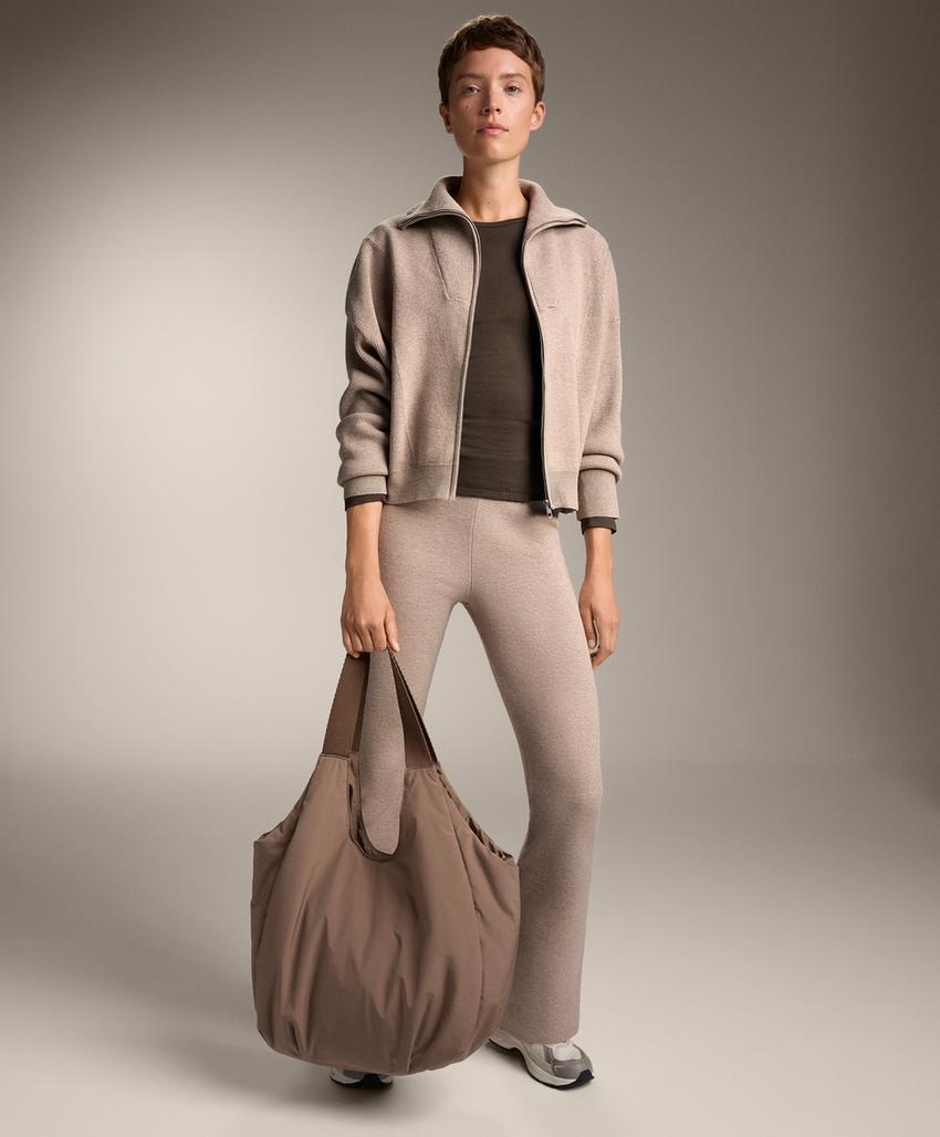 Вязаные брюки клеш