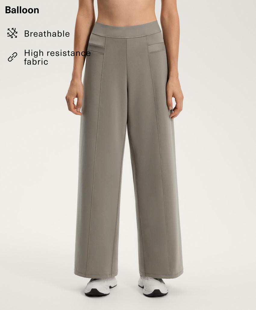 Брюки-баллоны с эффектом неопрена