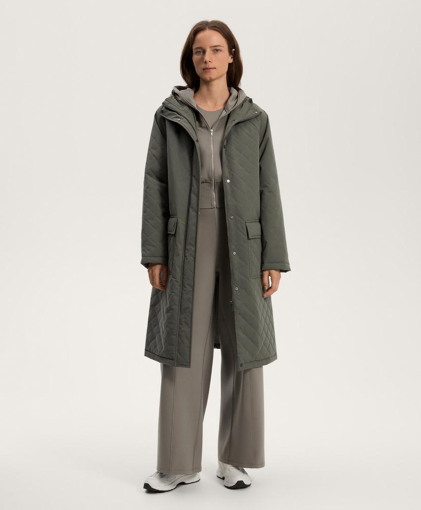 Брюки-баллоны с эффектом неопрена