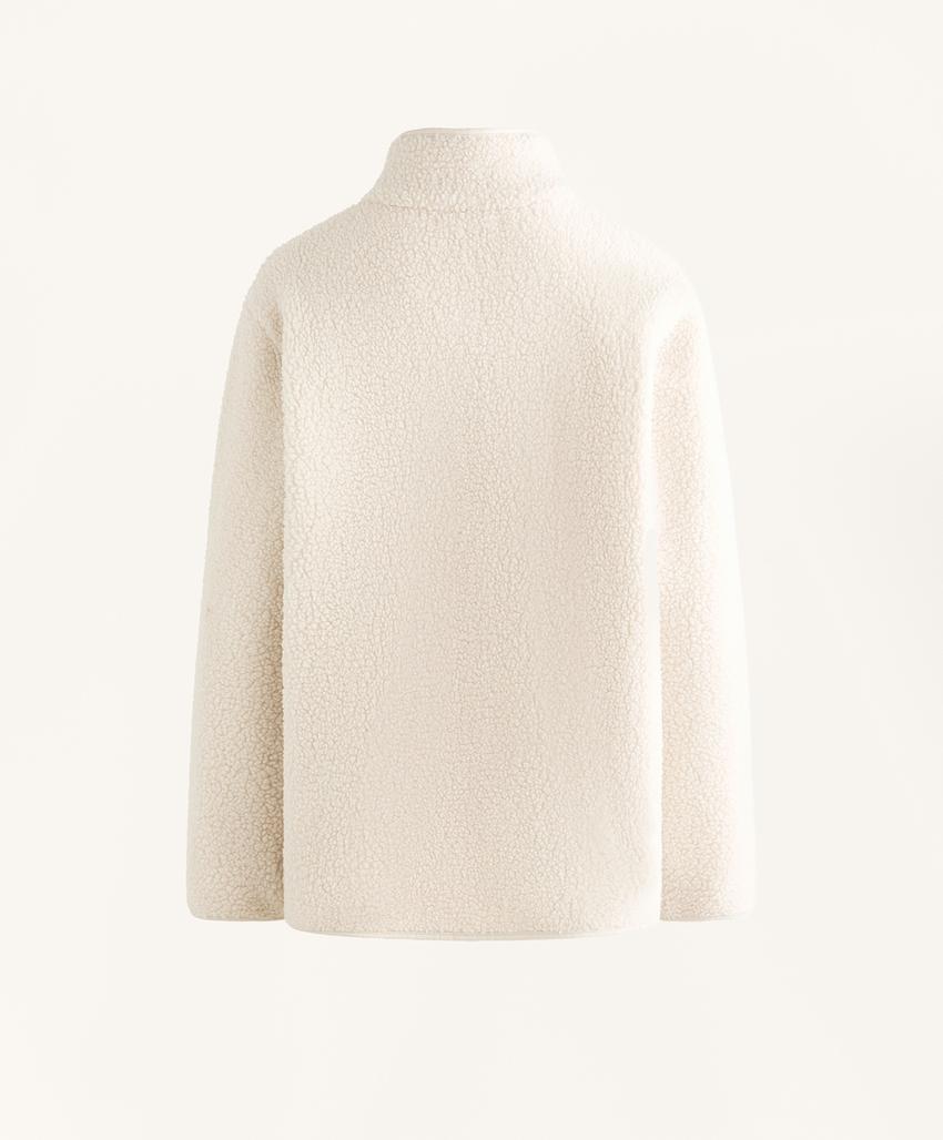 Куртка из искусственной овчины