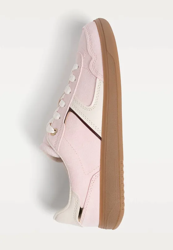 Повседневные кеды в стиле ретро