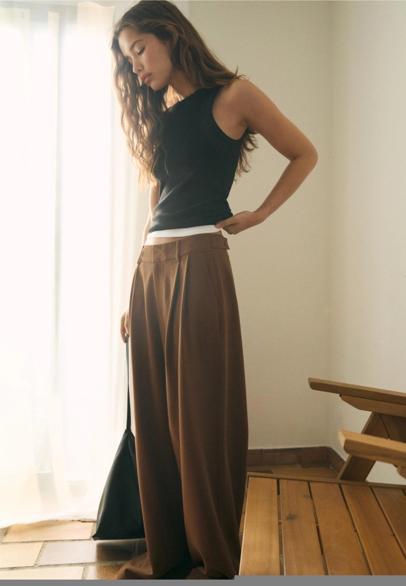 Базовый топ со спинкой-борцовкой