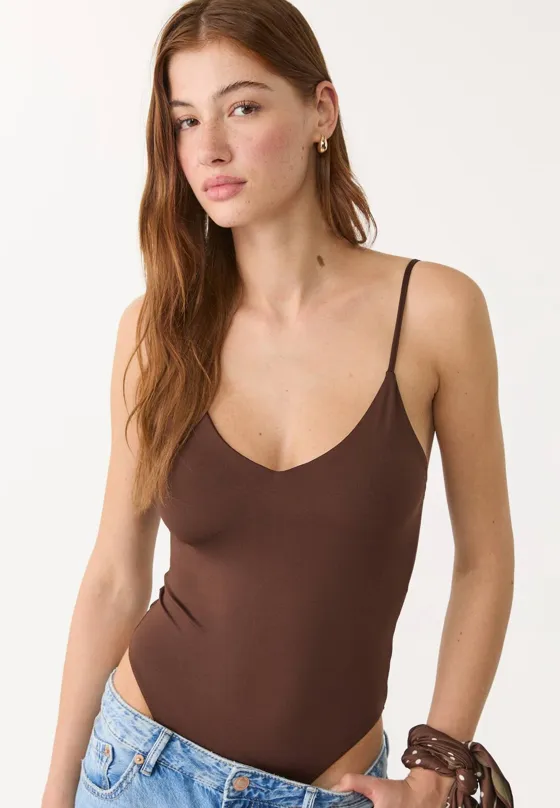 Базовое боди на бретелях