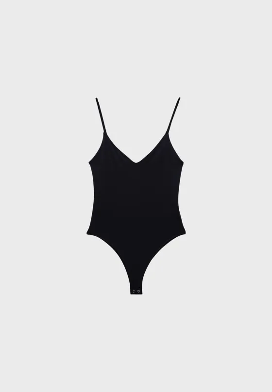 Базовое боди на бретелях