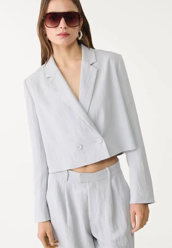 Укороченный блейзер с завязками сзади