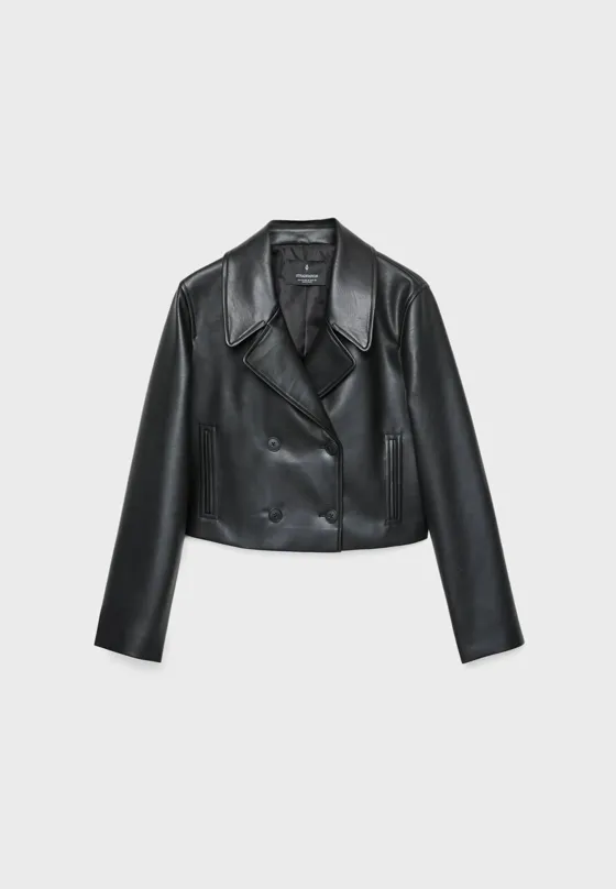 Короткая куртка из искусственной кожи с пуговицами