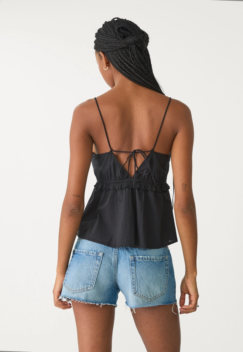 Топ с завязывающимися бретелями