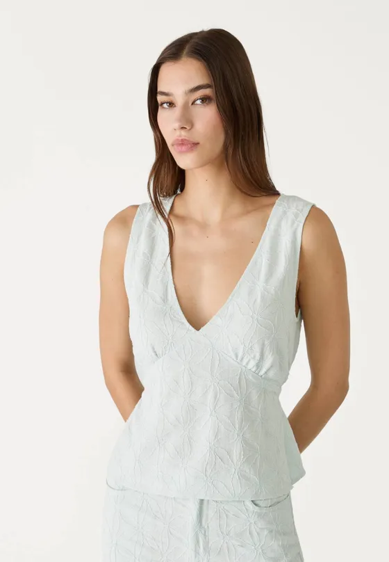 Топ из смесового льна с вышивкой