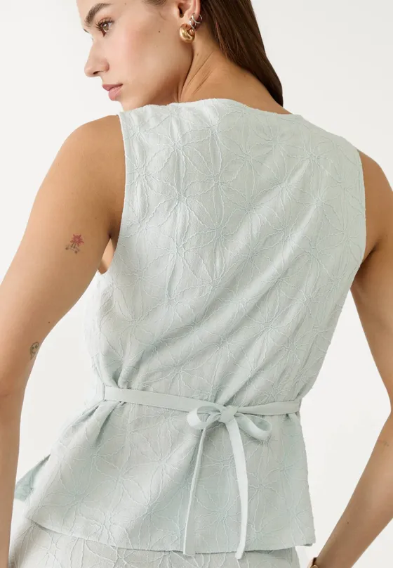 Топ из смесового льна с вышивкой