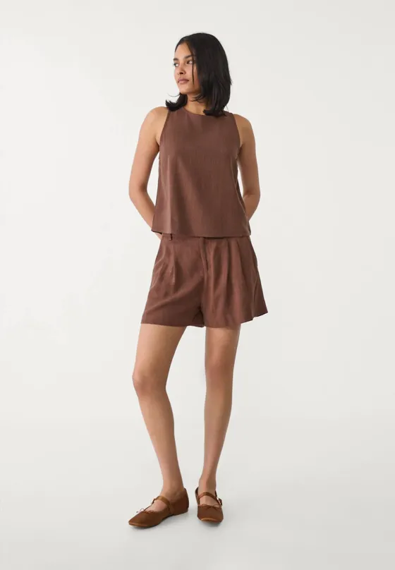 Топ-безрукавка из струящегося смесового льна