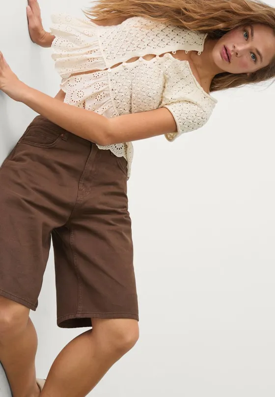 Трикотажный топ с воланами и пуговицами