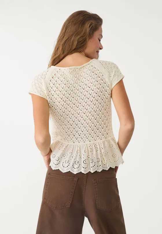 Трикотажный топ с воланами и пуговицами