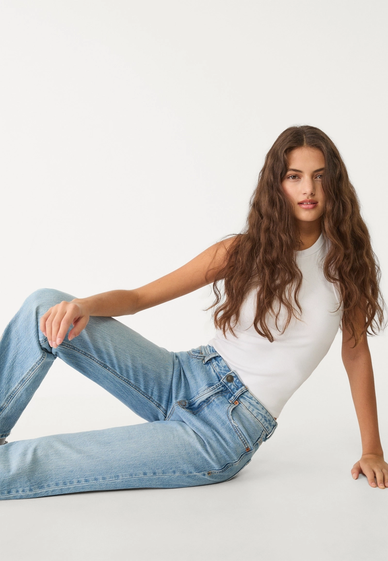 Джинсы D98 прямого кроя в винтажном стиле