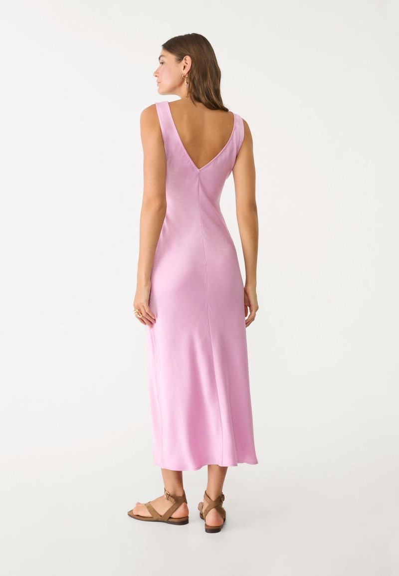 Атласное платье миди с кружевом