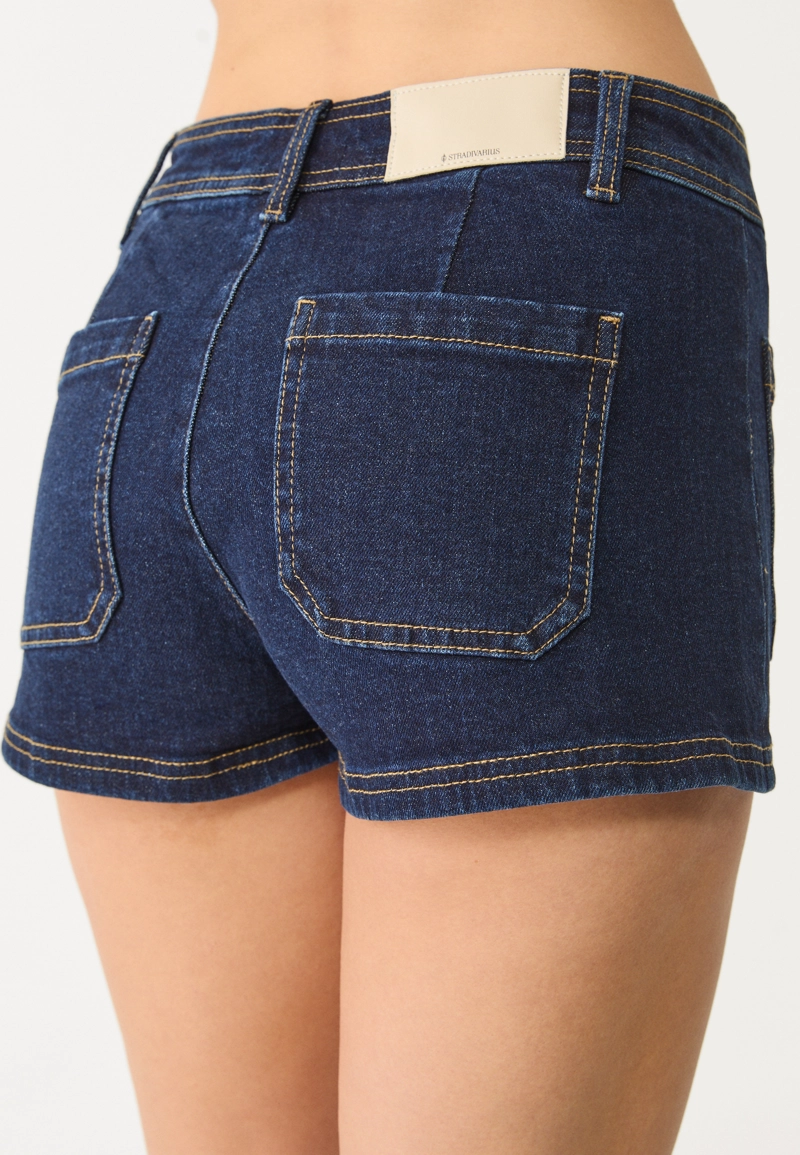 Джинсовые шорты с микроперфорацией