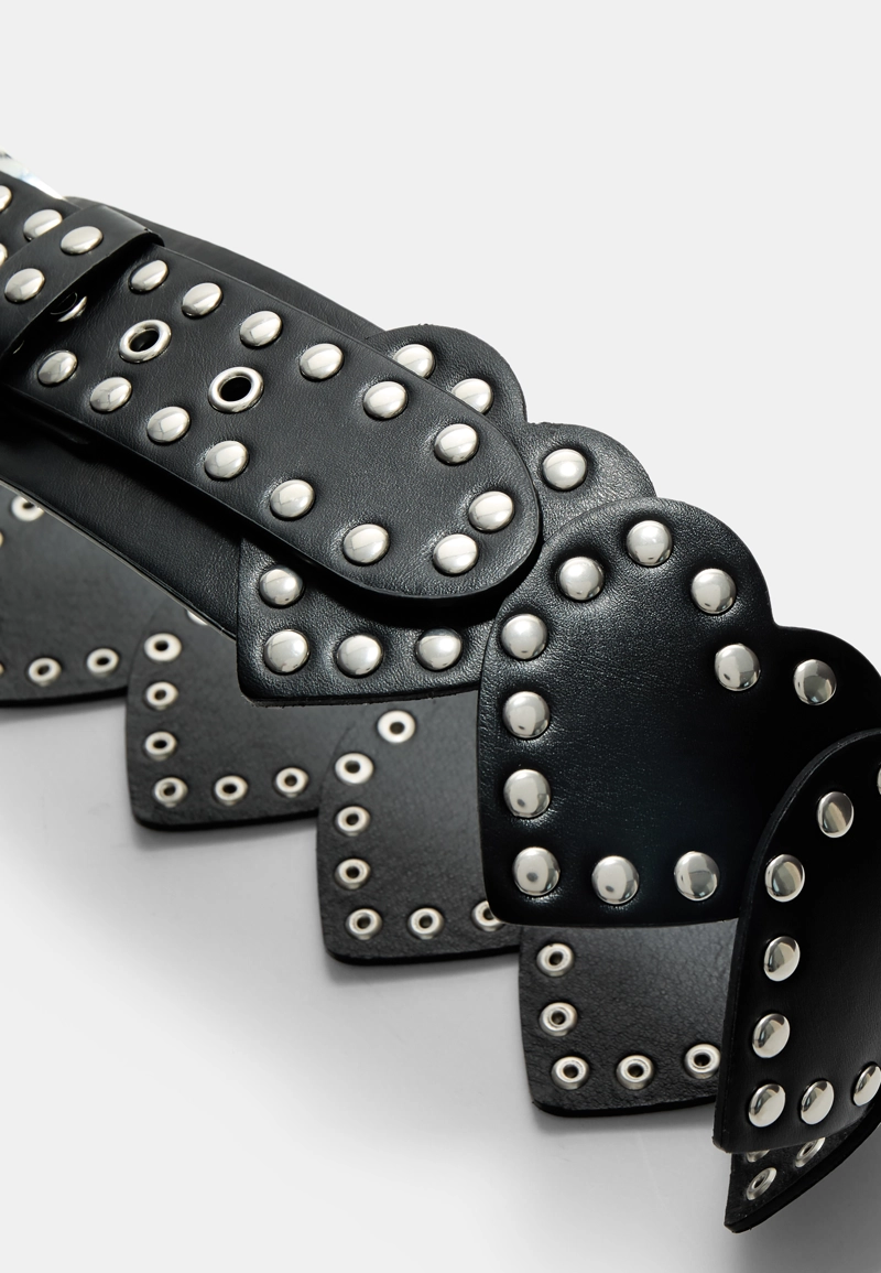 Широкий ремень с сердечком