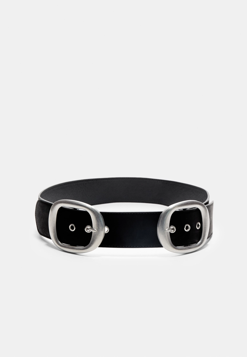 Широкий ремень с двумя пряжками