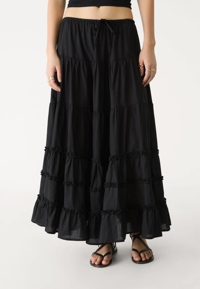 Длинная юбка с воланами