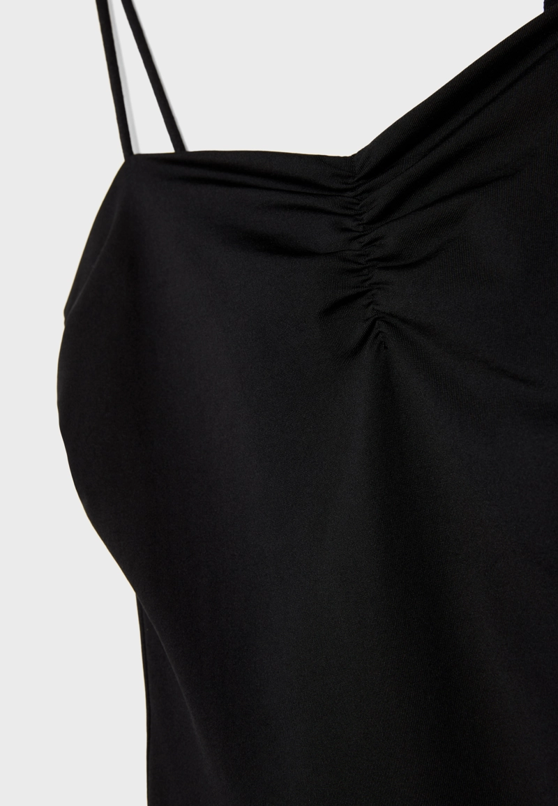 Боди с бретелями и сборками