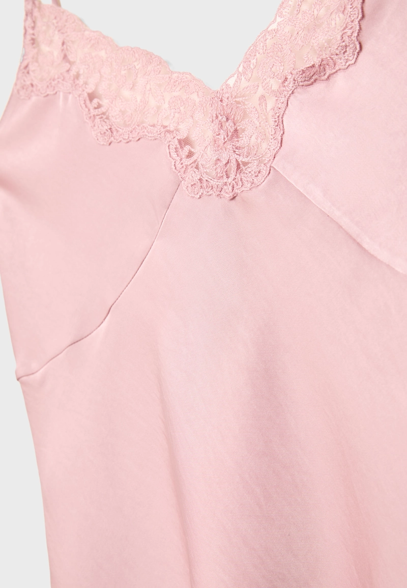 Топ из сатинированной ткани с кружевом