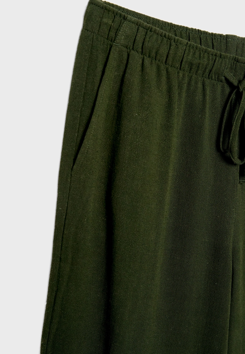 Брюки свободного кроя из смесового льна