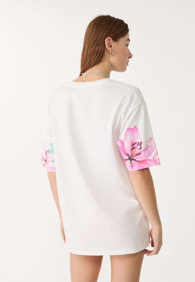 Футболка оверсайз из плотного хлопка с принтом