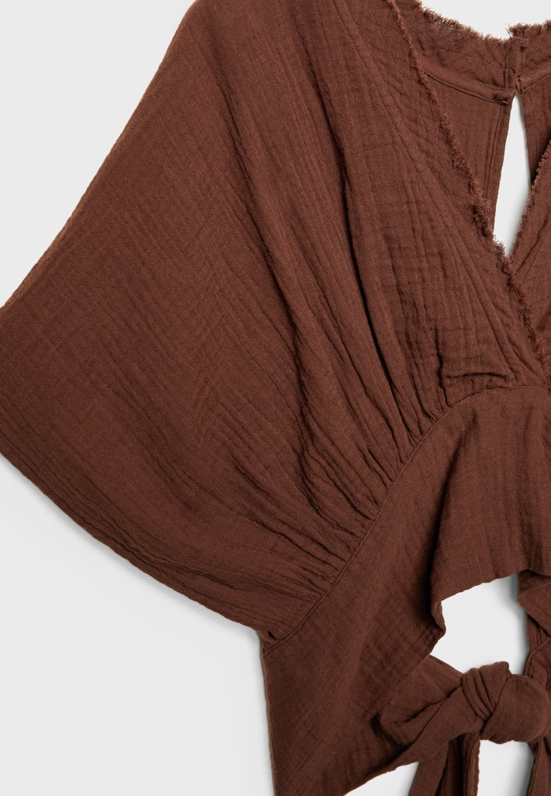 Укороченная блуза из хлопка с рукавами кимоно